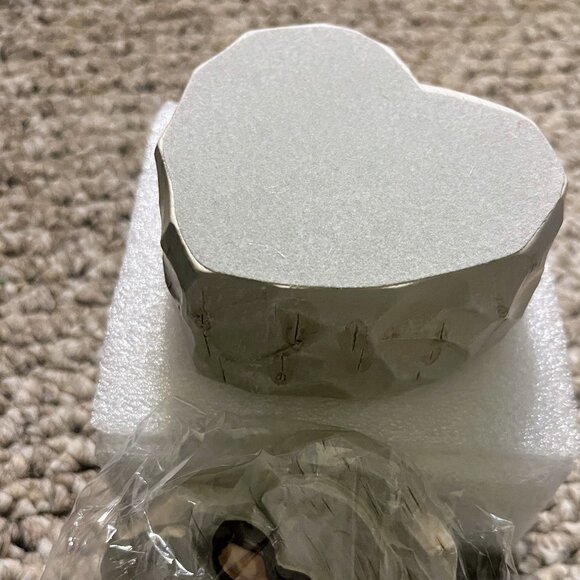 Hodao Angel Gift Sculpted Keepsake Box - Brand New - Picture 3 of 3